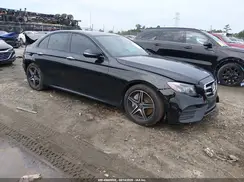 WDDZF4JB4KA512957 2019 MERCEDES-BENZ E-KLASSE