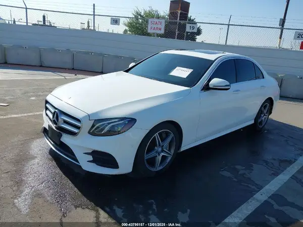 WDDZF4JB5HA007809 2017 MERCEDES-BENZ E-KLASSE - Image 2