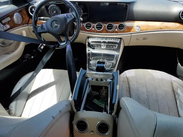 WDDZF4JB5HA035397 2017 MERCEDES-BENZ E-KLASSE - Image 8