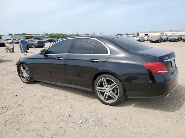 WDDZF4JB5HA072501 2017 MERCEDES-BENZ E-KLASSE - Image 2