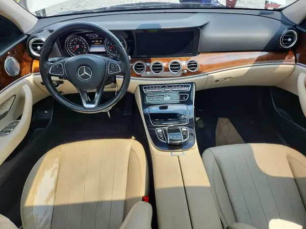 WDDZF4JB5HA074376 2017 MERCEDES-BENZ E-KLASSE - Image 8