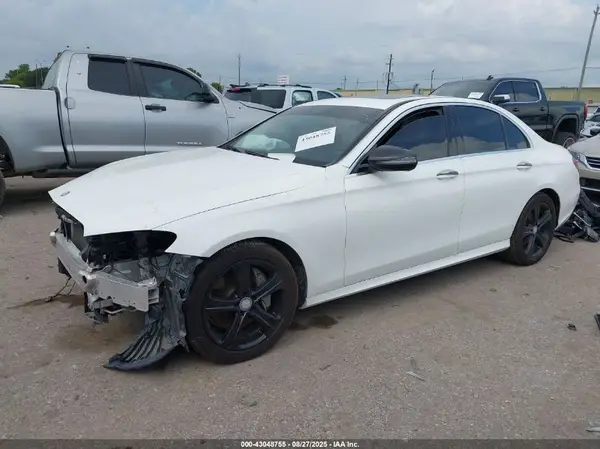 WDDZF4JB5HA082767 2017 MERCEDES-BENZ E-KLASSE - Image 2