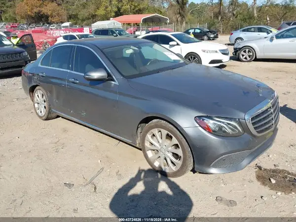 WDDZF4JB5HA103116 2017 MERCEDES-BENZ E-KLASSE - Image 1