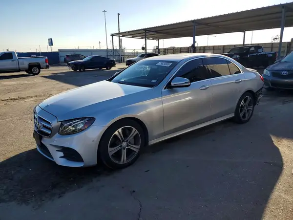 WDDZF4JB5HA136469 2017 MERCEDES-BENZ E-KLASSE - Image 1