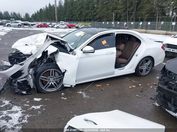 WDDZF4JB5HA170282 2017 MERCEDES-BENZ E-KLASSE - Image 2