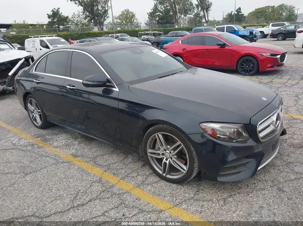 WDDZF4JB5HA178558 2017 MERCEDES-BENZ E-KLASSE - Image 1
