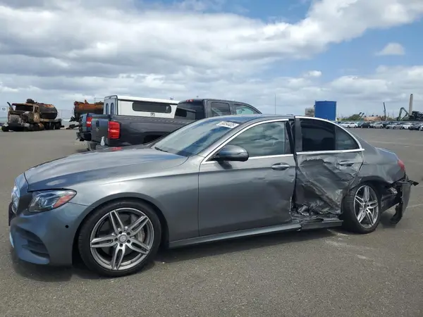 WDDZF4JB5HA204155 2017 MERCEDES-BENZ E-KLASSE - Image 1