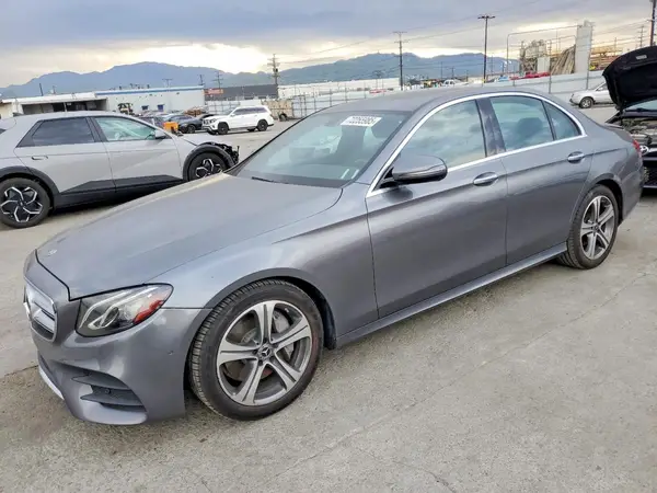 WDDZF4JB5HA259236 2017 MERCEDES-BENZ E-KLASSE - Image 1