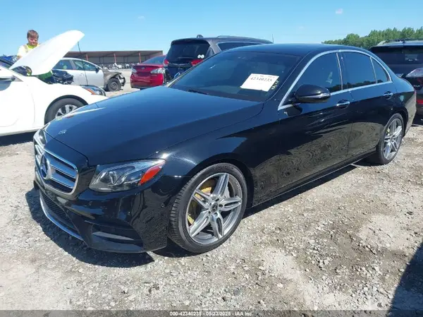 WDDZF4JB5HA263478 2017 MERCEDES-BENZ E-KLASSE - Image 2