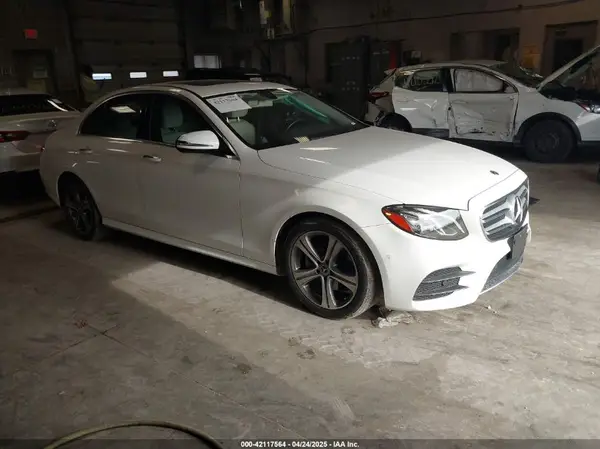 WDDZF4JB5JA331431 2018 MERCEDES-BENZ E-KLASSE - Image 1