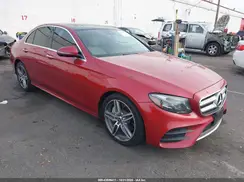 WDDZF4JB5JA348049 2018 MERCEDES-BENZ E-KLASSE