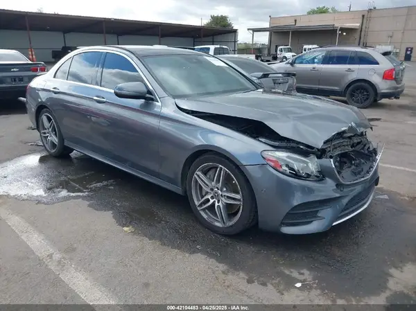 WDDZF4JB5JA431321 2018 MERCEDES-BENZ E-KLASSE - Image 1