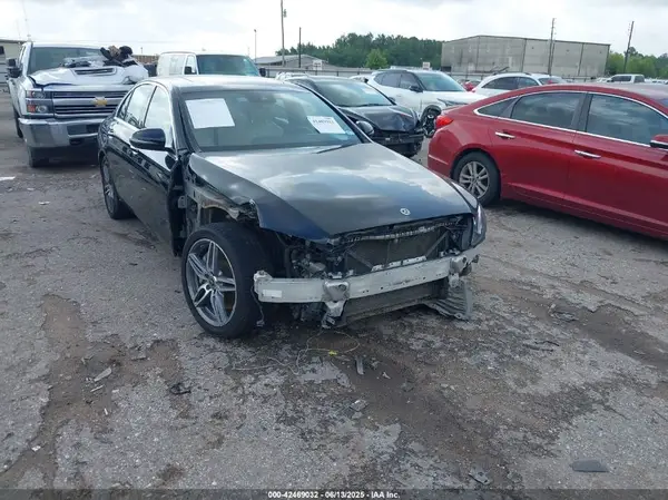 WDDZF4JB5JA452072 2018 MERCEDES-BENZ E-KLASSE - Image 1