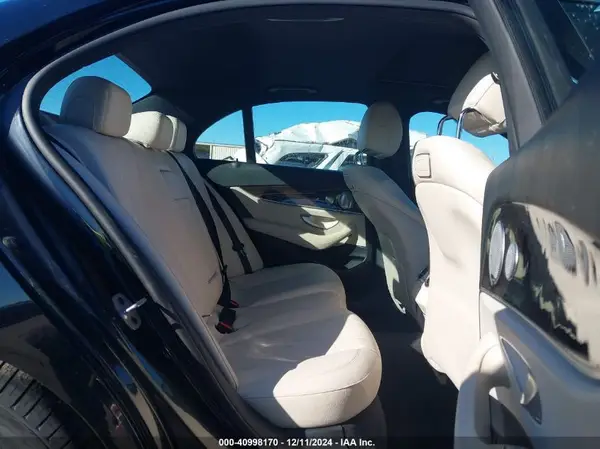 WDDZF4JB5KA511526 2019 MERCEDES-BENZ E-KLASSE - Image 8