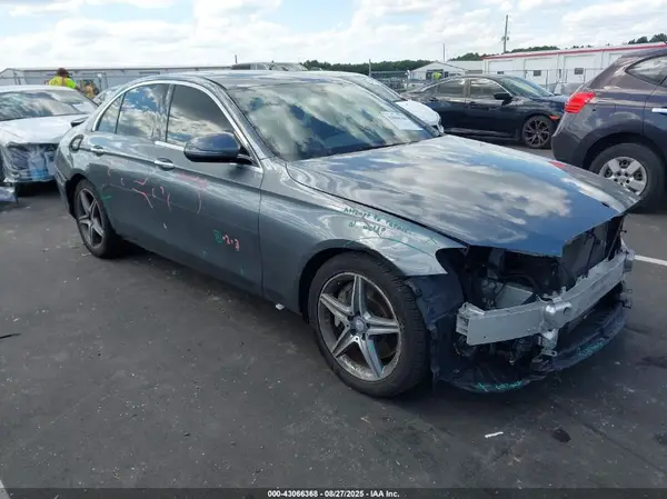 WDDZF4JB6HA035554 2017 MERCEDES-BENZ E-KLASSE - Image 1