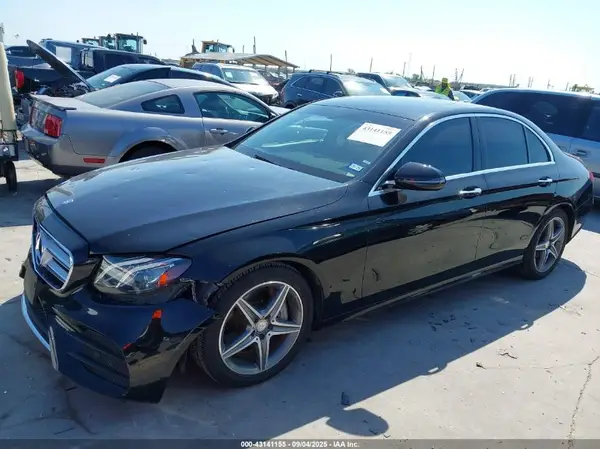 WDDZF4JB6HA043346 2017 MERCEDES-BENZ E-KLASSE - Image 2