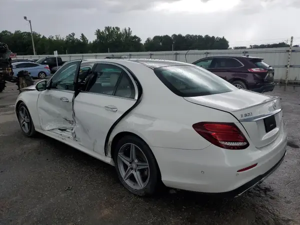 WDDZF4JB6HA066173 2017 MERCEDES-BENZ E-KLASSE - Image 2