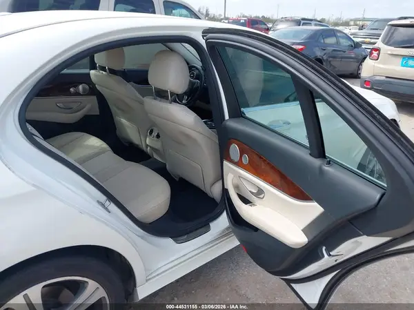 WDDZF4JB6HA074144 2017 MERCEDES-BENZ E-KLASSE - Image 8