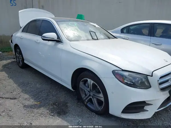 WDDZF4JB6HA085600 2017 MERCEDES-BENZ E-KLASSE - Image 1