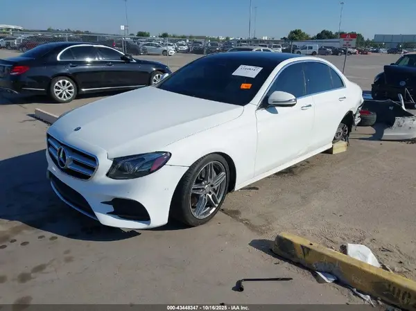 WDDZF4JB6HA196678 2017 MERCEDES-BENZ E-KLASSE - Image 2