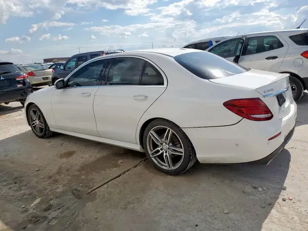 WDDZF4JB6HA203130 2017 MERCEDES-BENZ E-KLASSE - Image 2