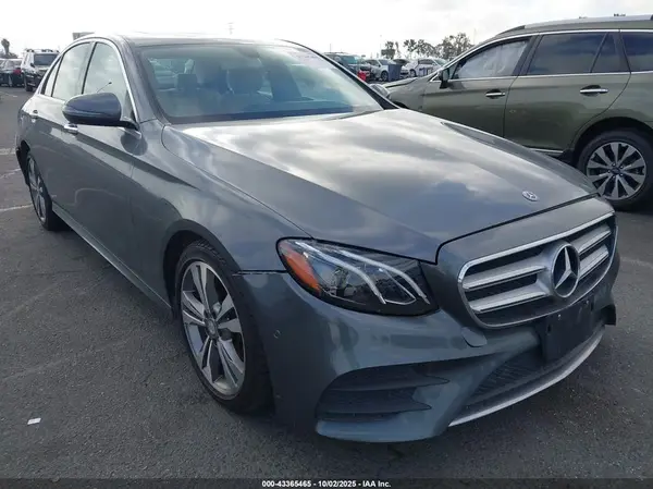WDDZF4JB6JA316131 2018 MERCEDES-BENZ E-KLASSE - Image 1