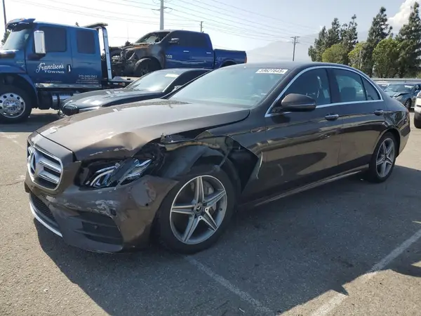 WDDZF4JB6JA348092 2018 MERCEDES-BENZ E-KLASSE - Image 1