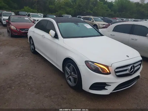 WDDZF4JB6JA388852 2018 MERCEDES-BENZ E-KLASSE - Image 1