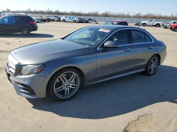 WDDZF4JB6KA489441 2019 MERCEDES-BENZ E-KLASSE - Image 1