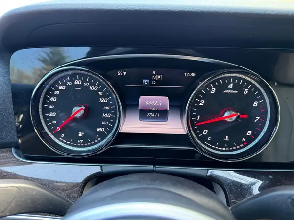 WDDZF4JB6KA617192 2019 MERCEDES-BENZ E-KLASSE - Image 8