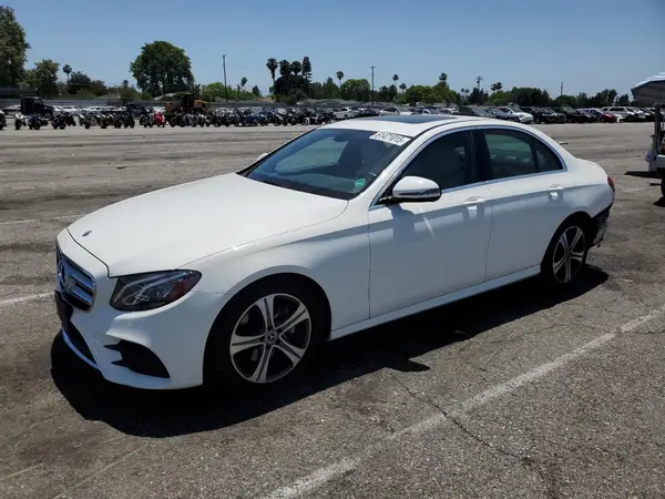 WDDZF4JB6KA620352 2019 MERCEDES-BENZ E-KLASSE - Image 1