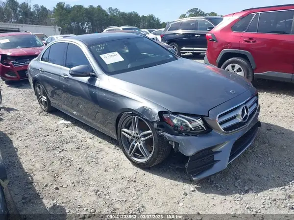 WDDZF4JB6KA631755 2019 MERCEDES-BENZ E-KLASSE - Image 1