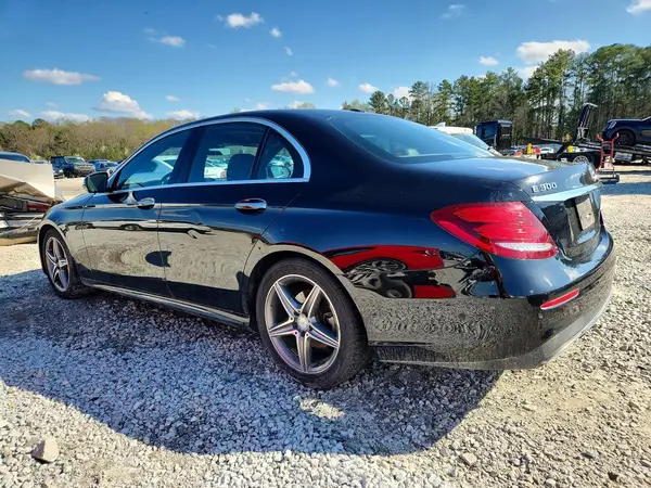 WDDZF4JB7HA008704 2017 MERCEDES-BENZ E-KLASSE - Image 2