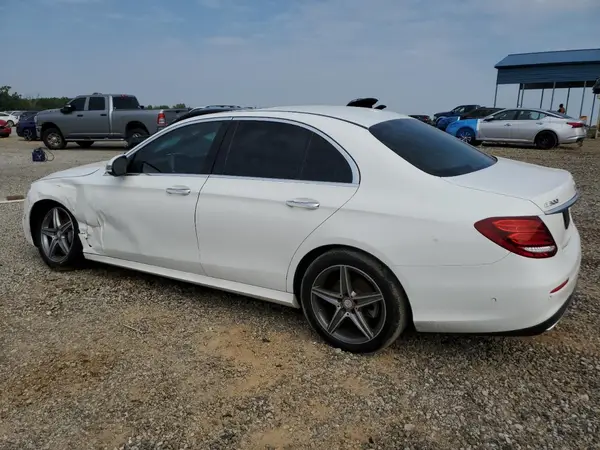 WDDZF4JB7HA012106 2017 MERCEDES-BENZ E-KLASSE - Image 2