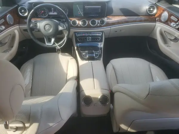WDDZF4JB7HA027785 2017 MERCEDES-BENZ E-KLASSE - Image 8