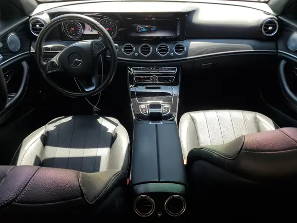 WDDZF4JB7HA038351 2017 MERCEDES-BENZ E-KLASSE - Image 8