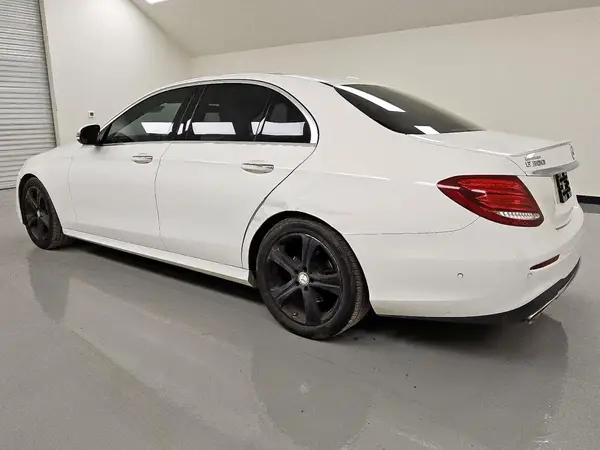 WDDZF4JB7HA048166 2017 MERCEDES-BENZ E-KLASSE - Image 2