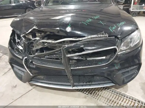 2017 MERCEDES-BENZ E-KLASSE auction photo 6