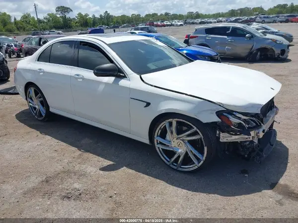 WDDZF4JB7HA057515 2017 MERCEDES-BENZ E-KLASSE - Image 1