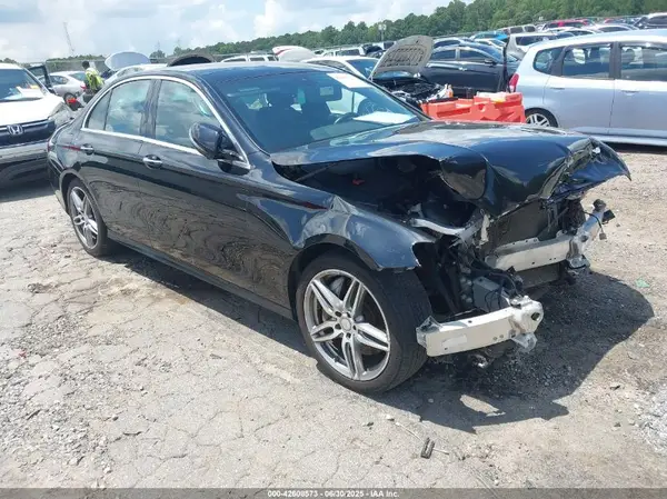 WDDZF4JB7HA116921 2017 MERCEDES-BENZ E-KLASSE - Image 1