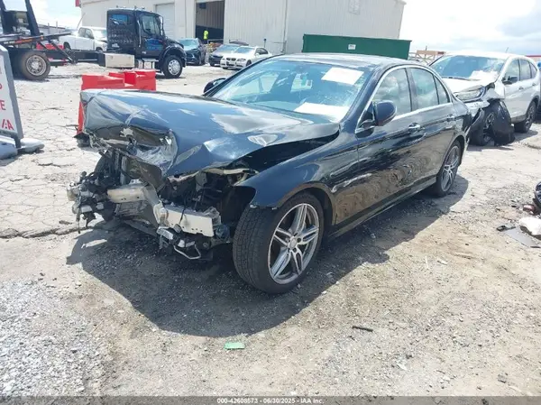 WDDZF4JB7HA116921 2017 MERCEDES-BENZ E-KLASSE - Image 2
