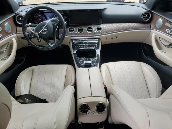 WDDZF4JB7HA132486 2017 MERCEDES-BENZ E-KLASSE - Image 8
