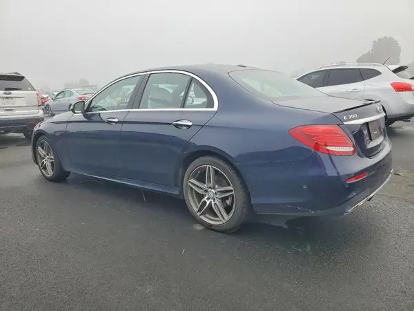 WDDZF4JB7HA162507 2017 MERCEDES-BENZ E-KLASSE - Image 2