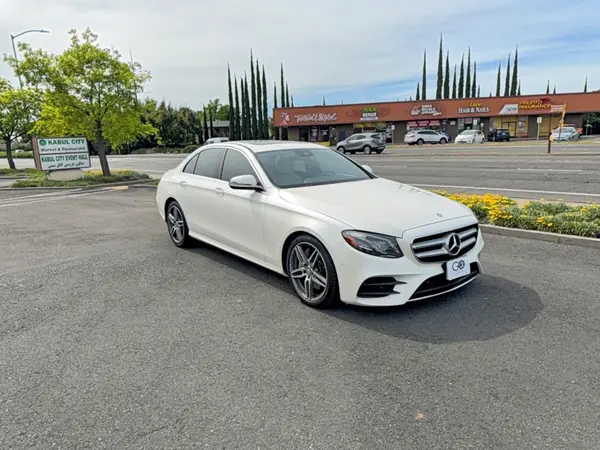 WDDZF4JB7HA218901 2017 MERCEDES-BENZ E-KLASSE - Image 1