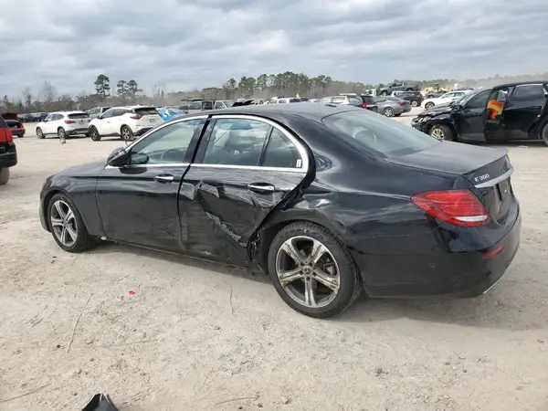 WDDZF4JB7JA337196 2018 MERCEDES-BENZ E-KLASSE - Image 2