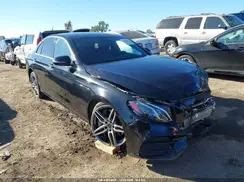 WDDZF4JB7JA393882 2018 MERCEDES-BENZ E-KLASSE