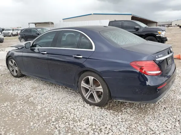 WDDZF4JB7JA396278 2018 MERCEDES-BENZ E-KLASSE - Image 2