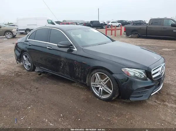 WDDZF4JB7JA442093 2018 MERCEDES-BENZ E-KLASSE - Image 1