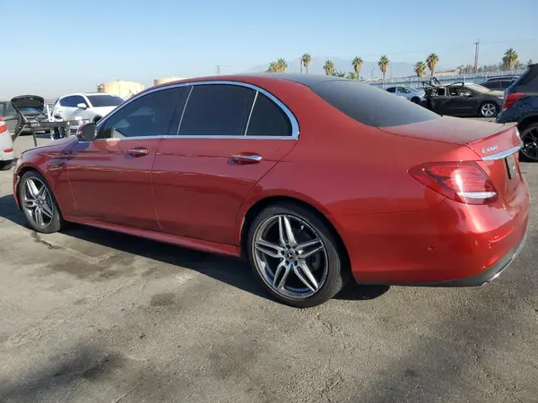 WDDZF4JB7KA571291 2019 MERCEDES-BENZ E-KLASSE - Image 2