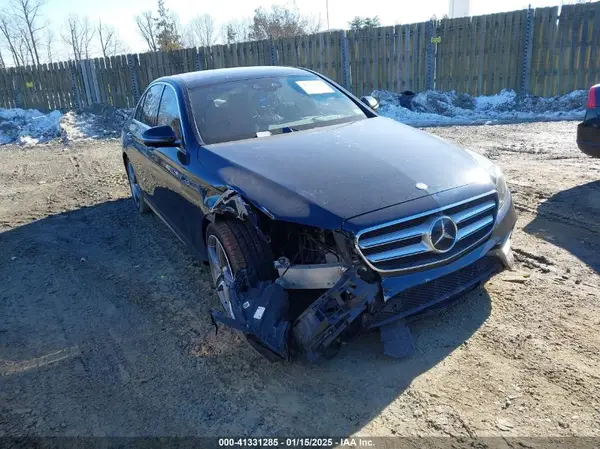 WDDZF4JB8HA025706 2017 MERCEDES-BENZ E-KLASSE - Image 1